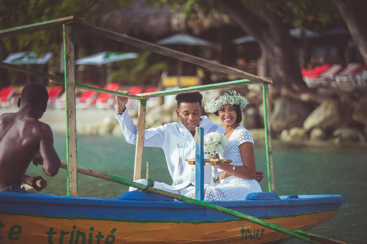 Moulin Sur Mer Beach Resort Montrouis Ngoại thất bức ảnh