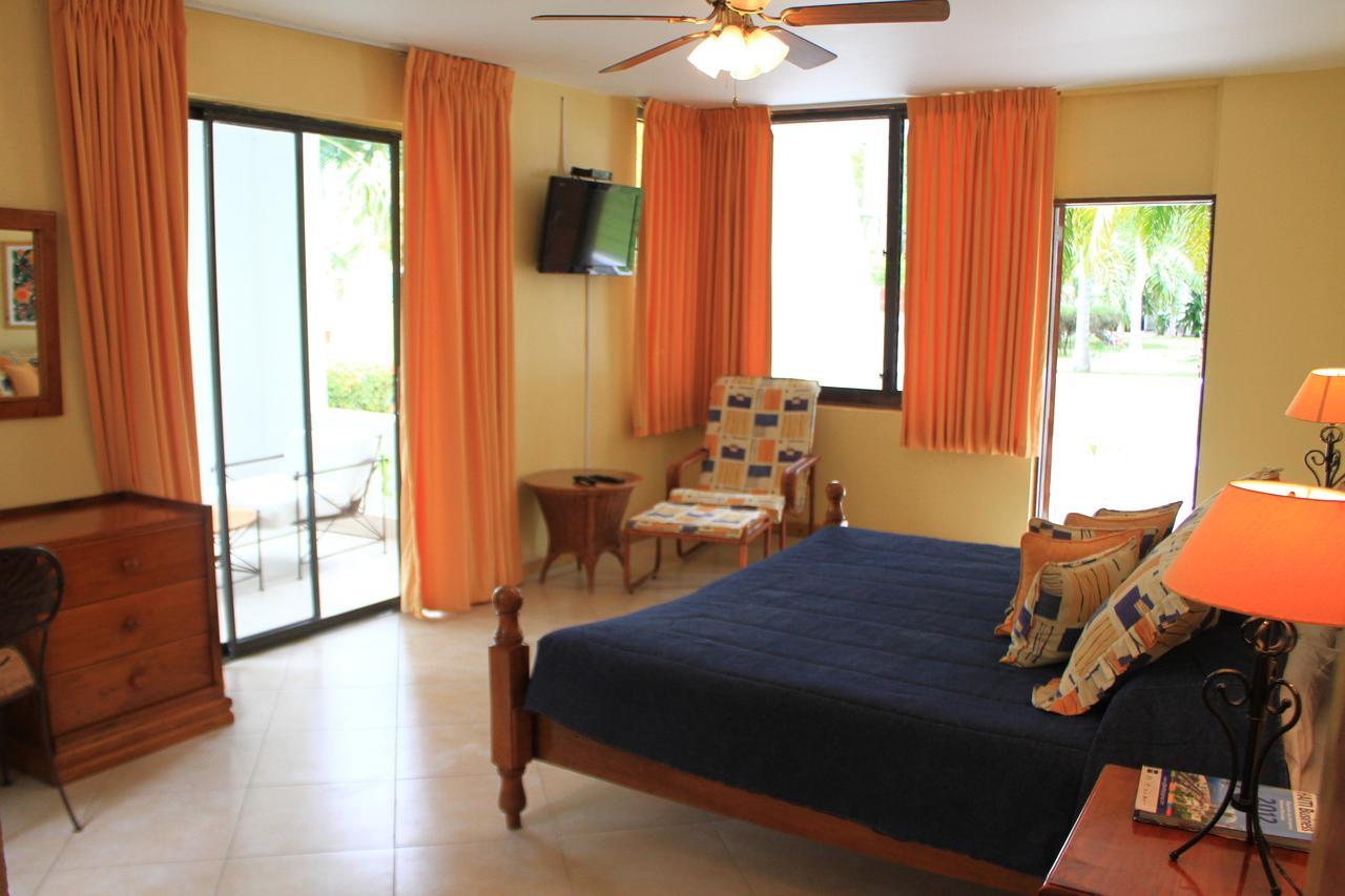 Moulin Sur Mer Beach Resort Montrouis Ngoại thất bức ảnh