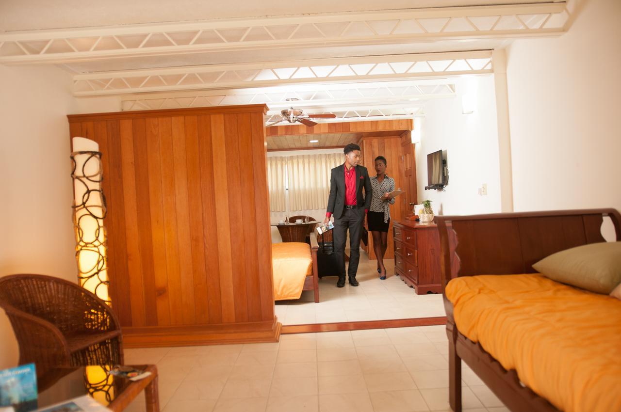 Moulin Sur Mer Beach Resort Montrouis Ngoại thất bức ảnh